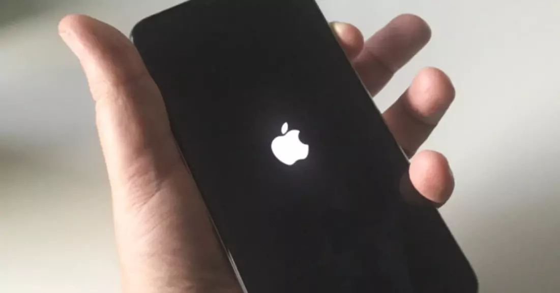 iPhone Sering Restart Sendiri